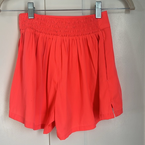 American Eagle Shorts - Picture 2 of 3